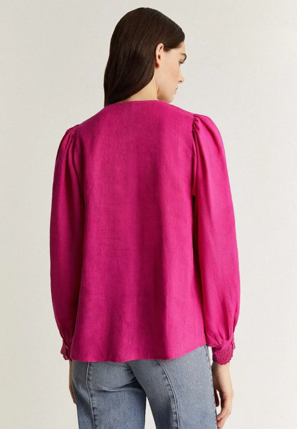 Best Scalpers Blusa Bordado Contraste