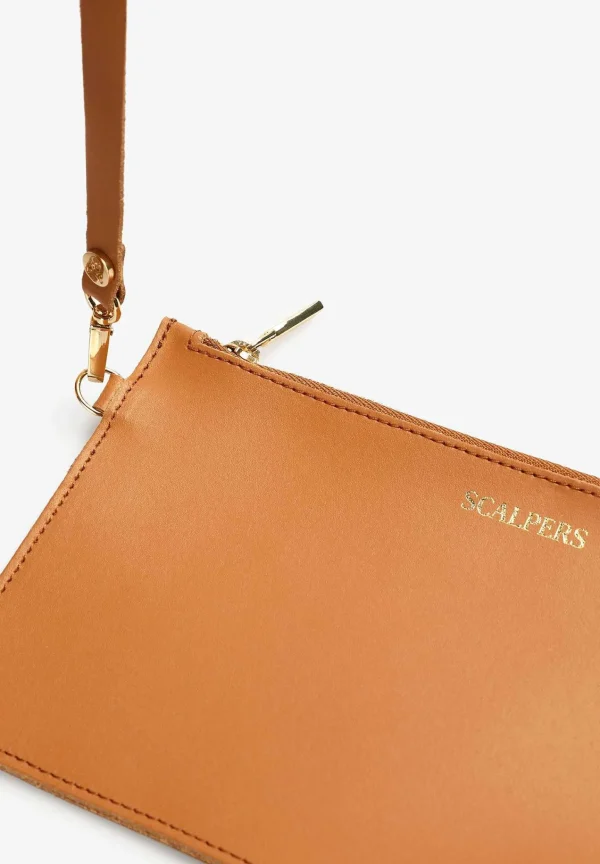 New Scalpers Bolso Capazo Rafia