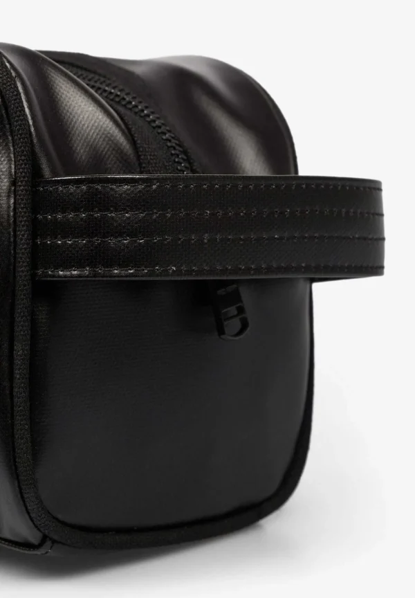 Online Scalpers Fred Perry | Neceser Clasico