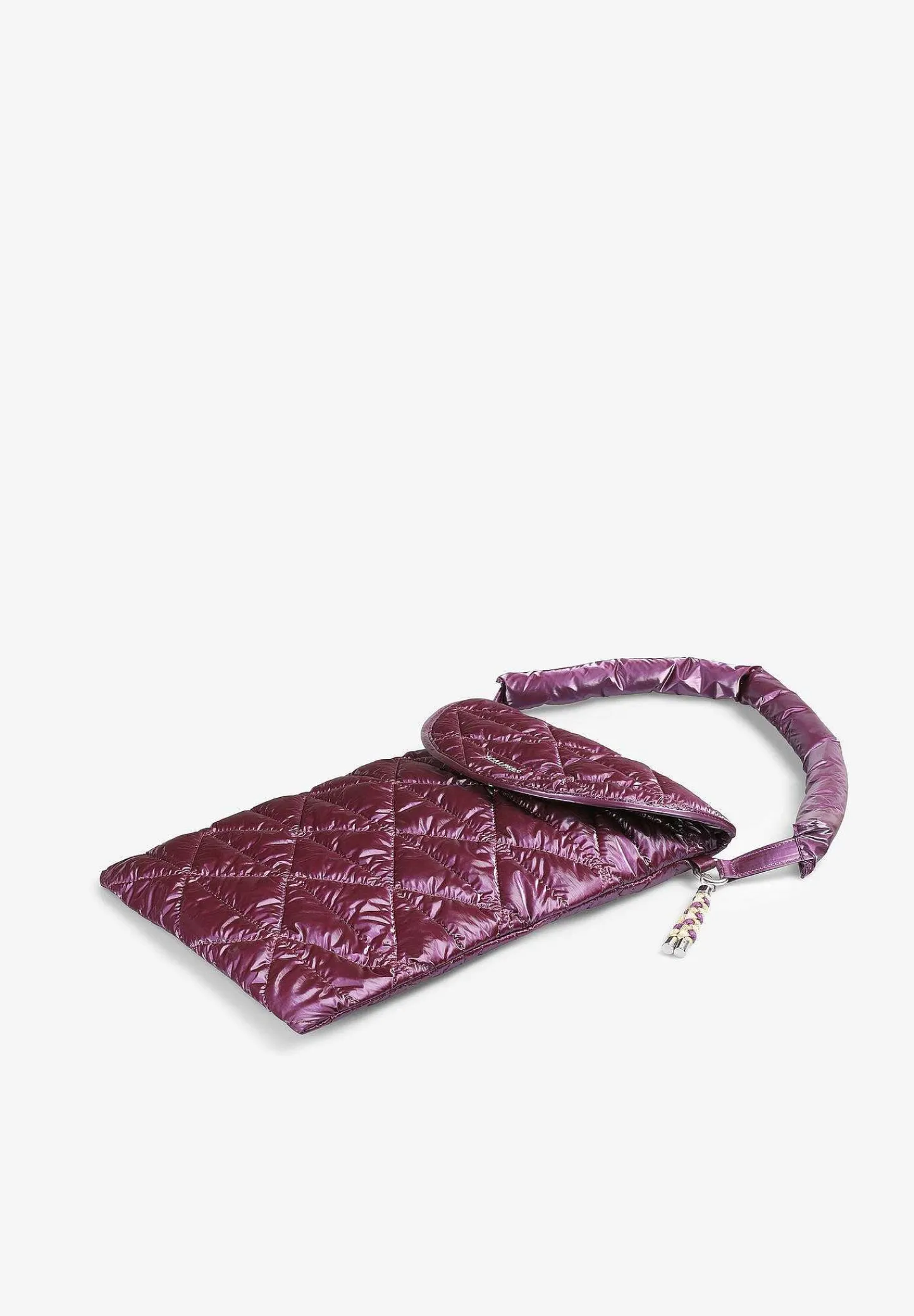funda_ordenador_acolchada_4-2.webp Fashion Scalpers Funda Ordenador Acolchada Metalizada