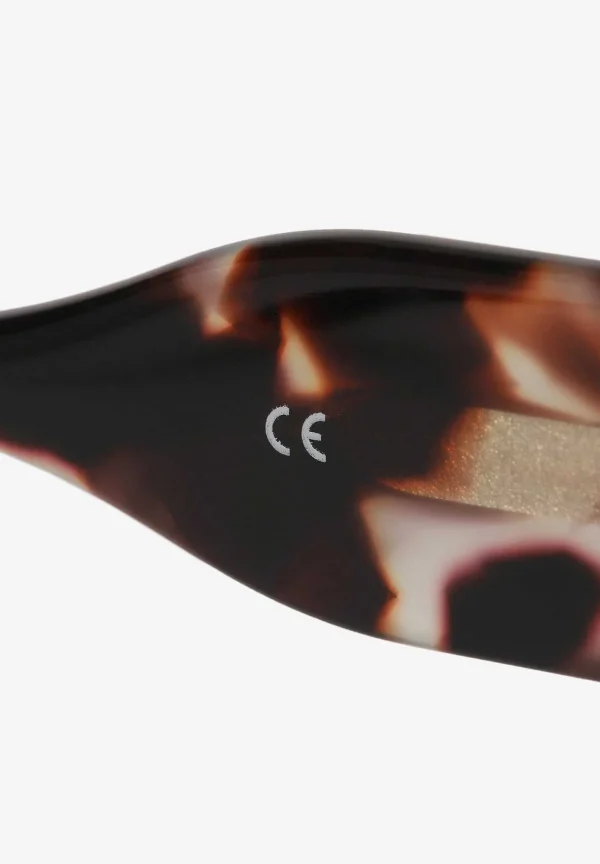 Shop Scalpers Gafas Sol Carey