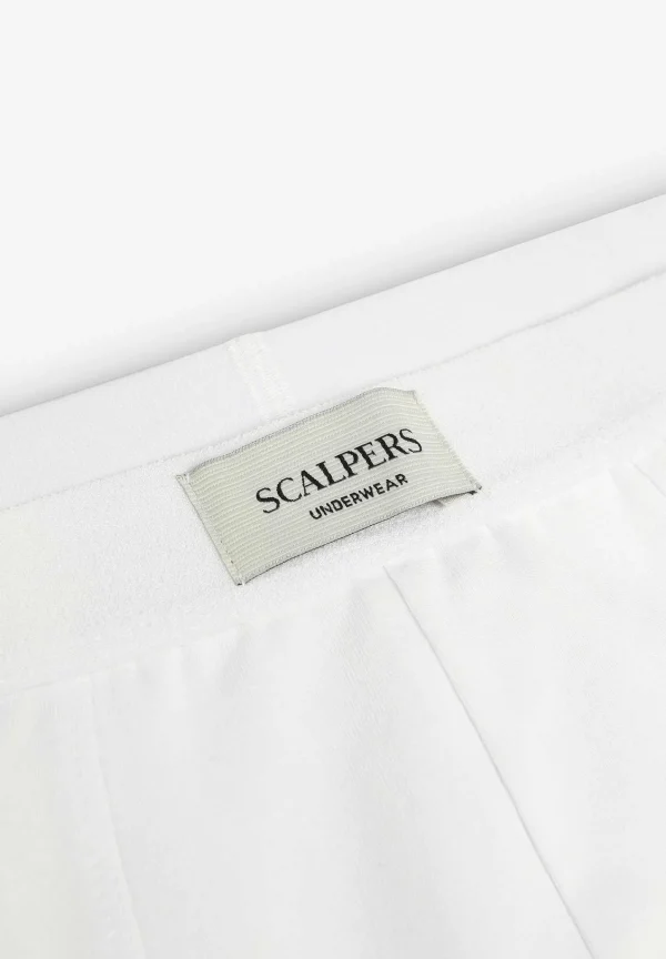 Flash Sale Scalpers Just Plain Boxer