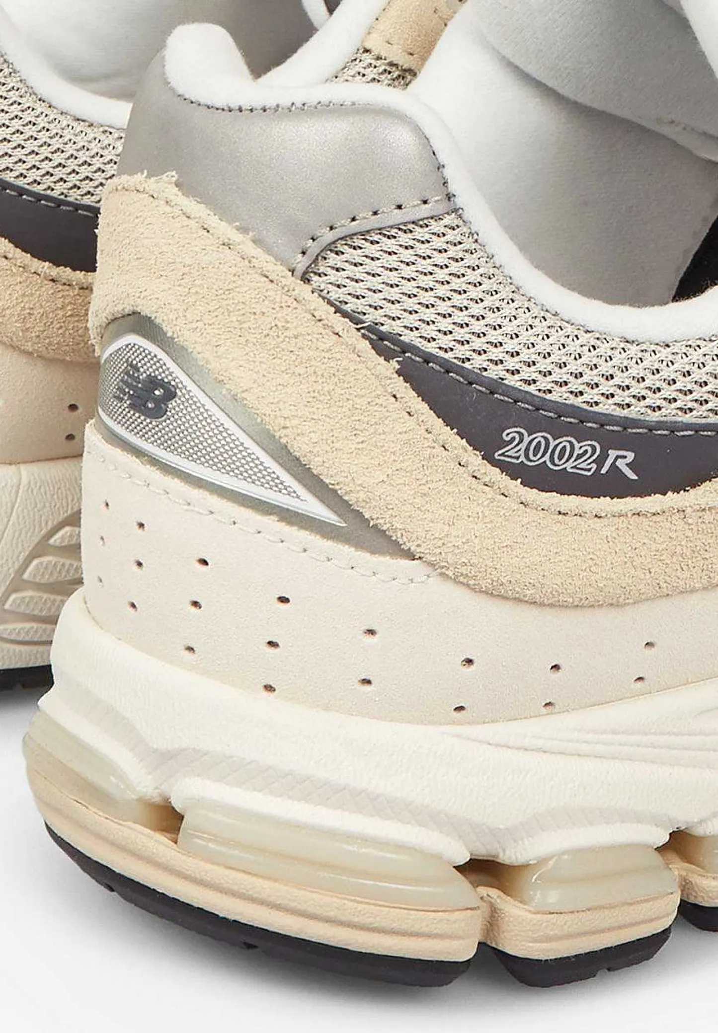 new_balance__sneakers_r_h_1-1.webp Cheap Scalpers New Balance | Sneakers 2002R Hombre