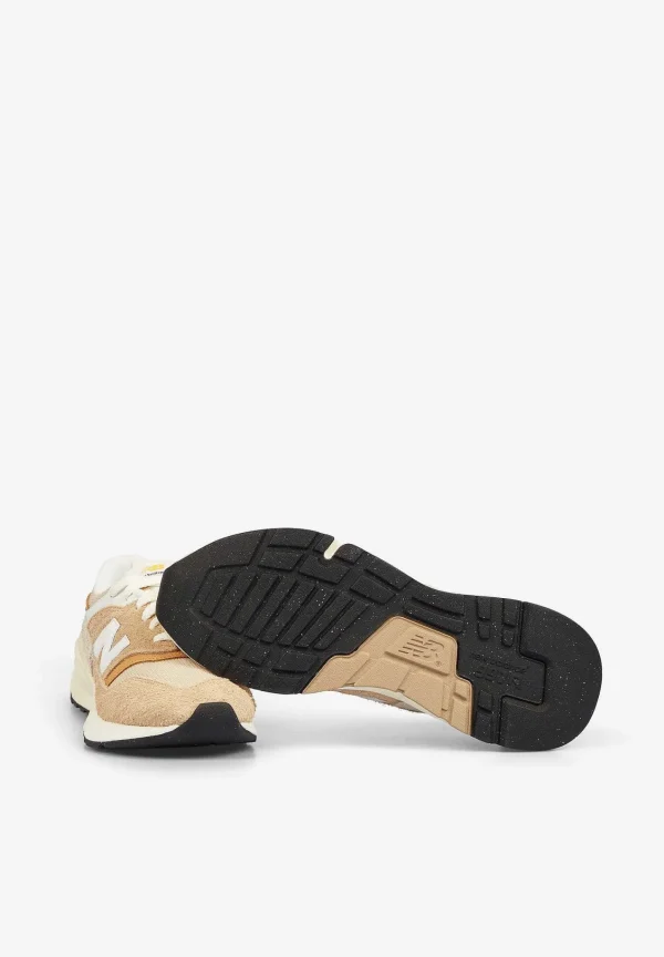 Shop Scalpers New Balance | Sneakers 997R Mujer
