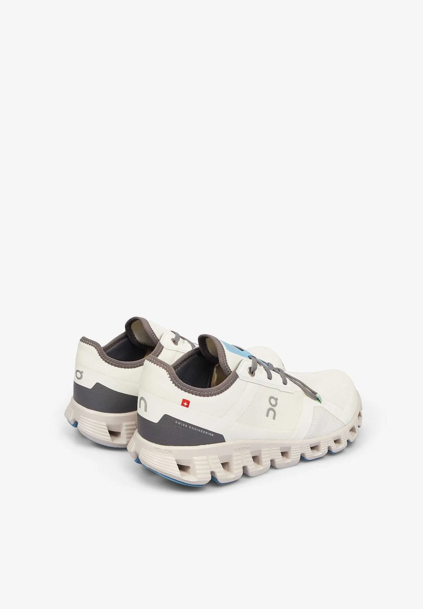 onrunning__zapatillas_clo_3-4.webp Shop Scalpers On-Running | Zapatillas Cloud X 3 Ad Hombre