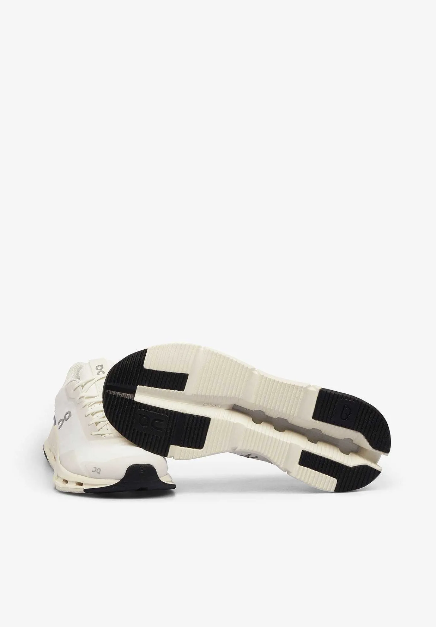 onrunning__zapatillas_clo_3-9.webp Outlet Scalpers On-Running | Zapatillas Cloudnova Form Mujer