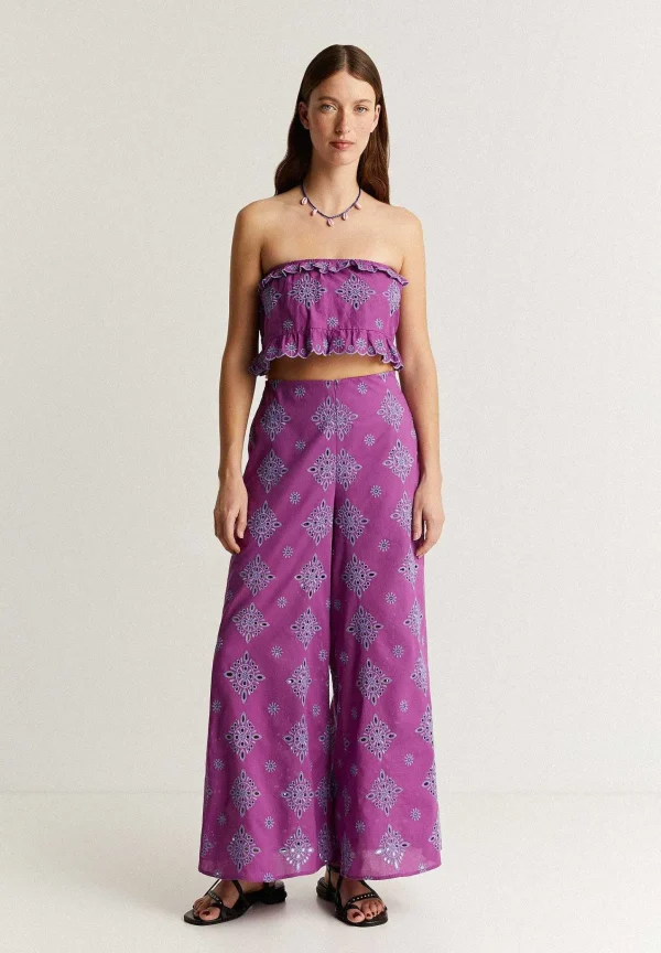Store Scalpers Pantalon Bordado Ingles Contraste