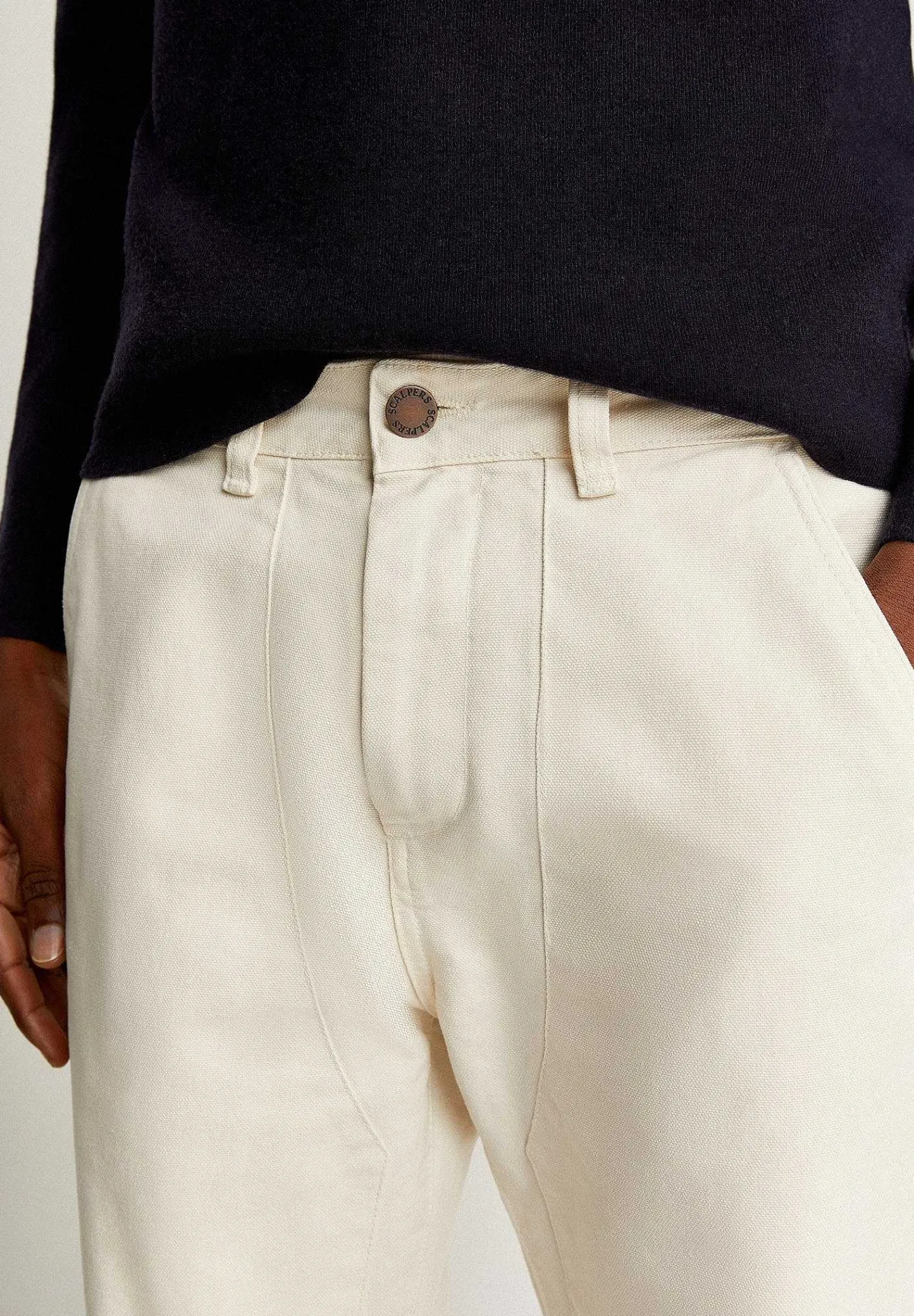 pantalon_sarga_costuras_4.webp Best Sale Scalpers Pantalon Sarga Costuras