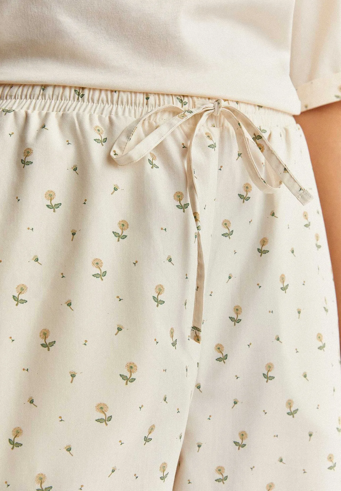 pijama_detalles_estampado_6.webp Fashion Scalpers Pijama Detalles Estampado