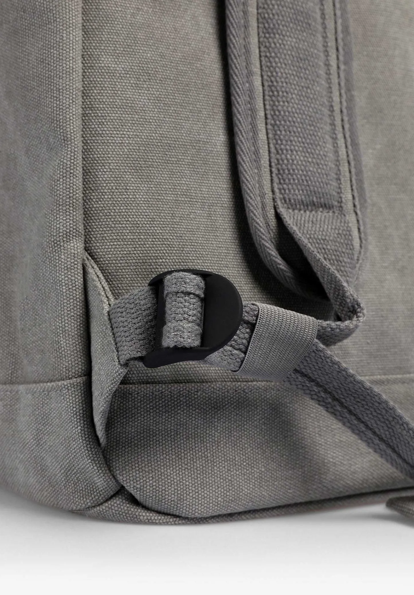 retro_backpack_3.webp Sale Scalpers Retro Backpack