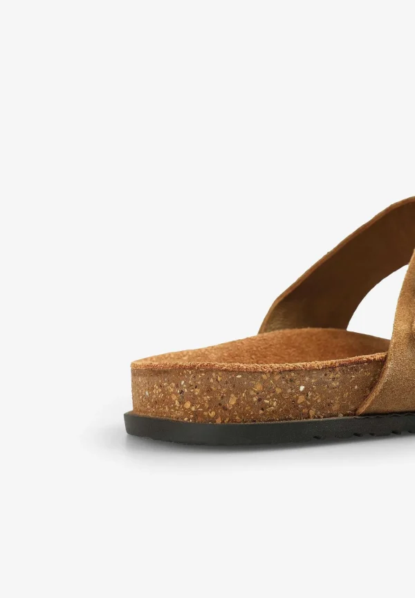 Discount Scalpers Sandalias Planas Ante Tachuelas