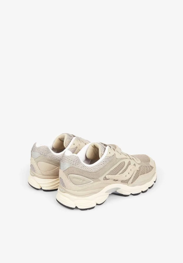 Shop Scalpers Saucony | Sneakers Progrid Omni 9