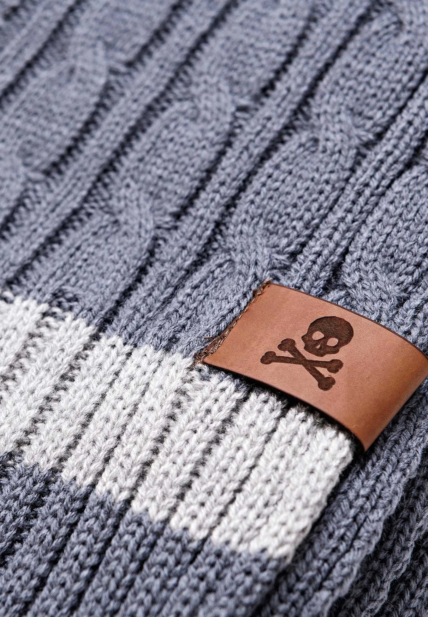scalpers_cable_blanket_4.webp Shop Scalpers Cable Blanket