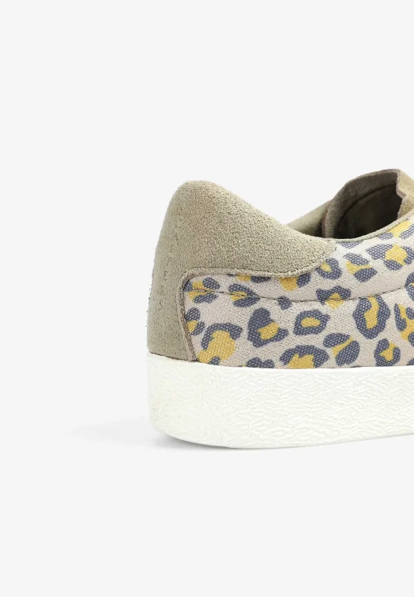 Hot Scalpers Sneakers Bajas Calavera Animal Print