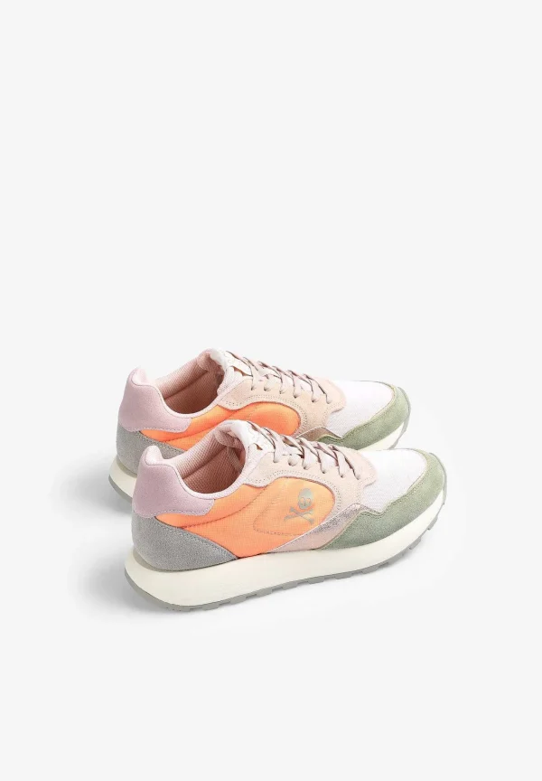 Discount Scalpers Sneakers Detalle Metalizado