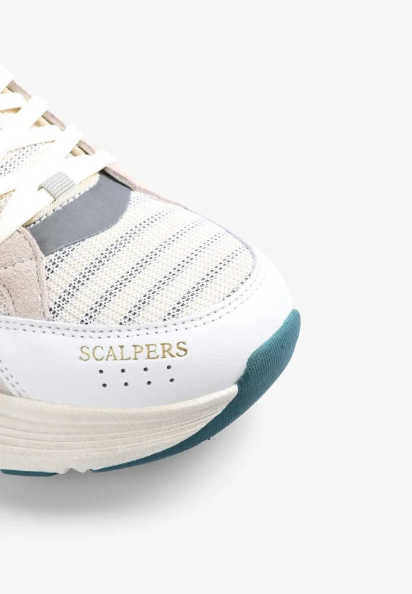 New Scalpers Sneakers Rayas Detalle Metalizado