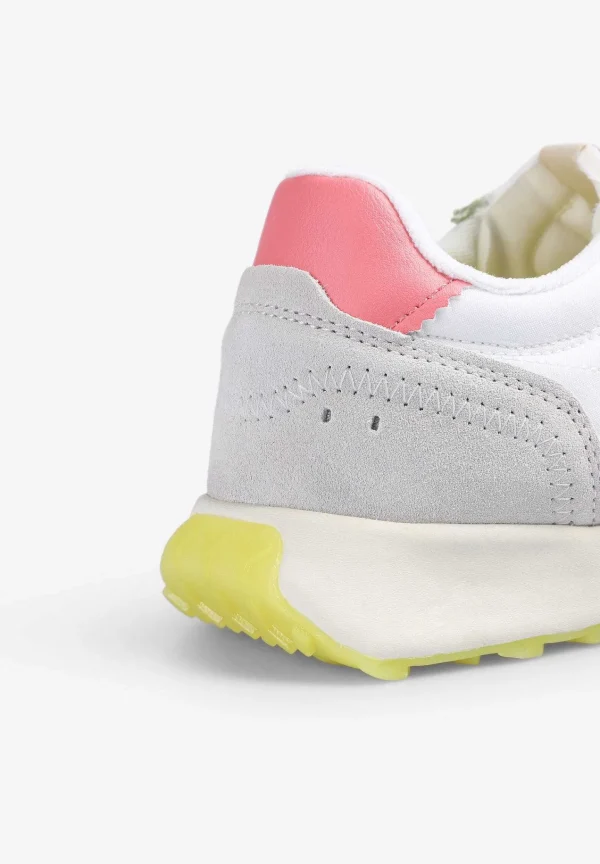 Store Scalpers Sneakers Suela Contraste