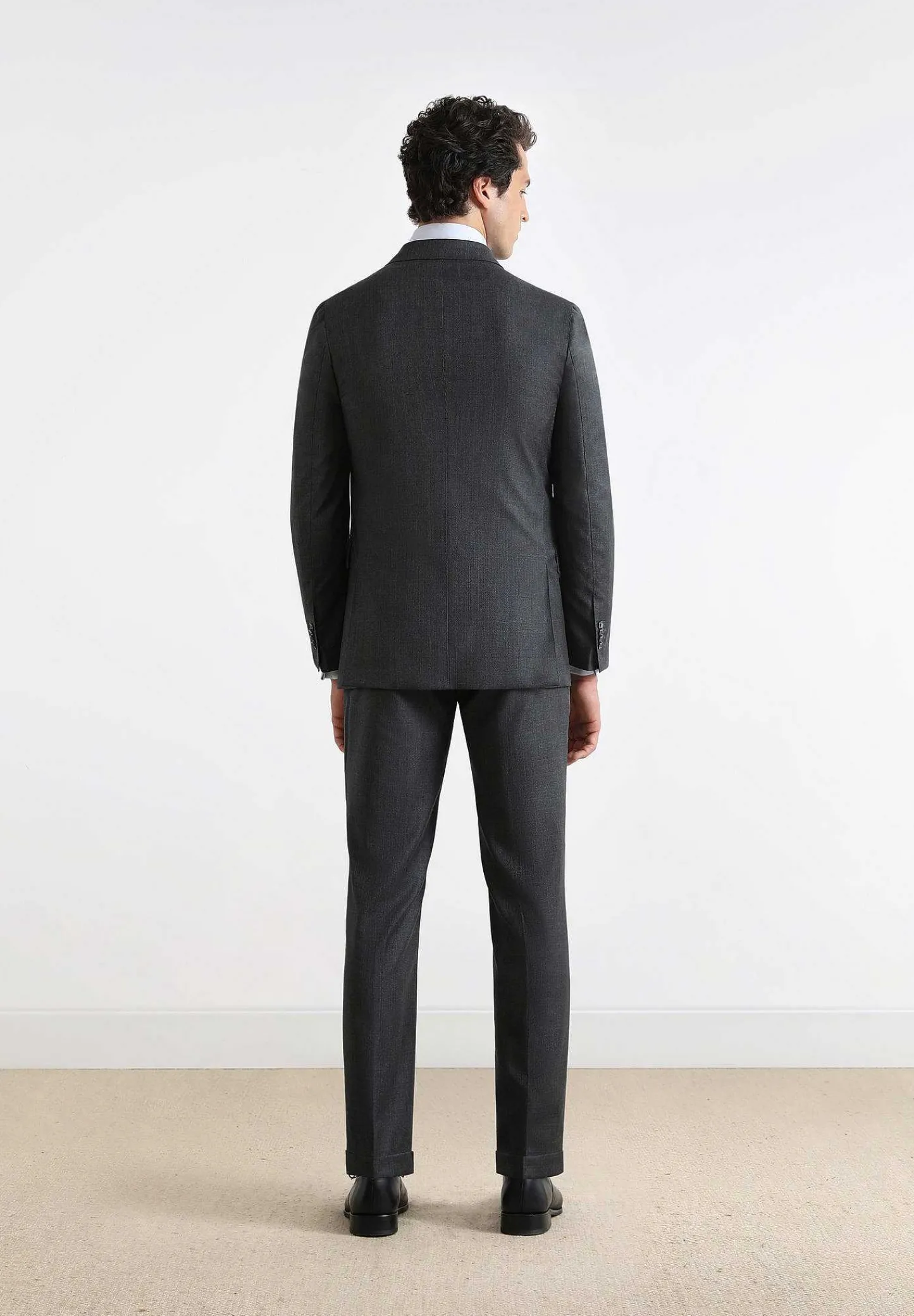 traje_premium_principe_de_1-1.webp Hot Scalpers Traje Premium Principe De Gales