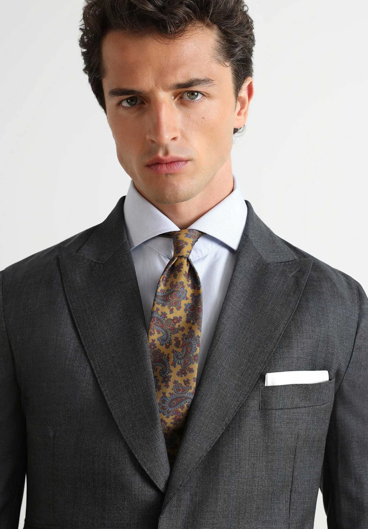 traje_premium_principe_de_13.webp Hot Scalpers Traje Premium Principe De Gales