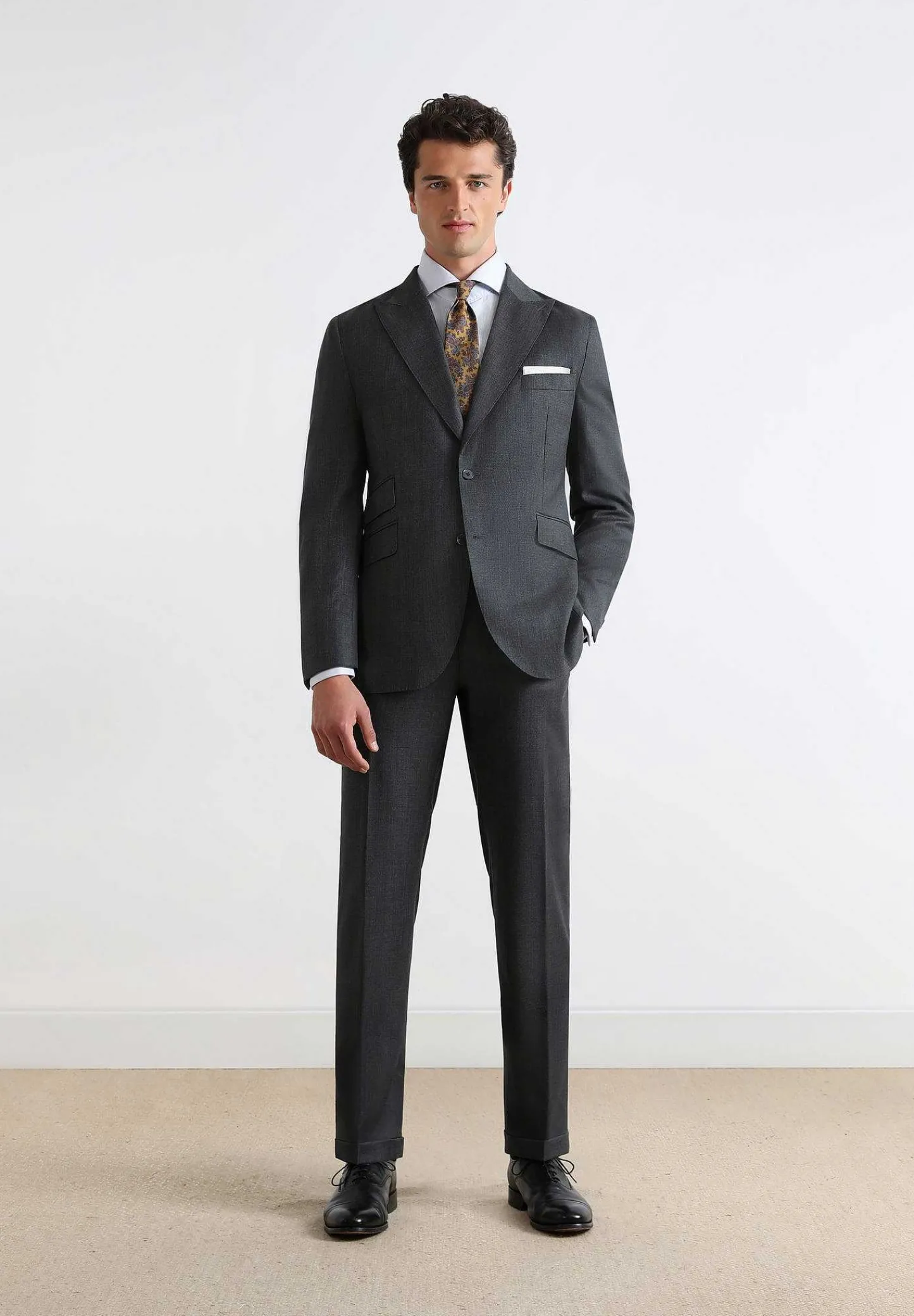 traje_premium_principe_de_2-1.webp Hot Scalpers Traje Premium Principe De Gales