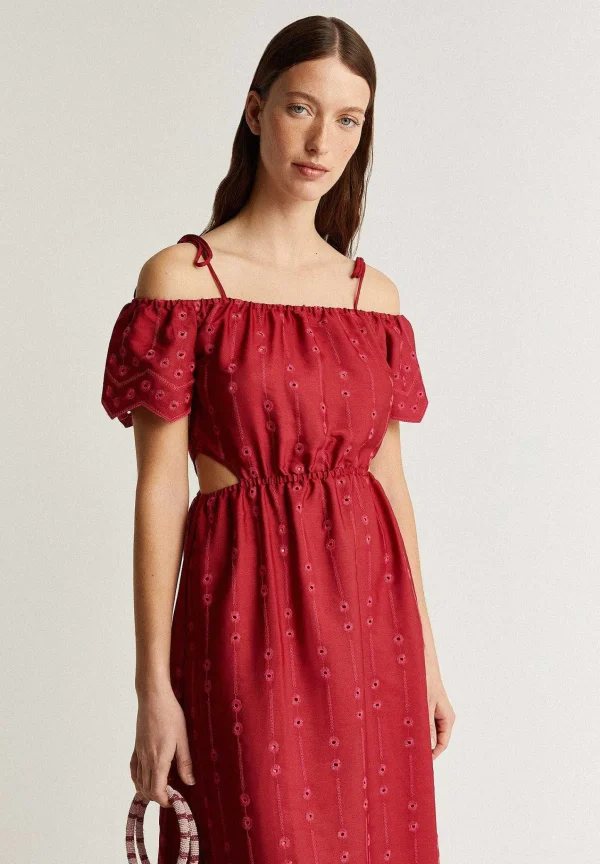 New Scalpers Vestido Bordado Hombro Descubierto