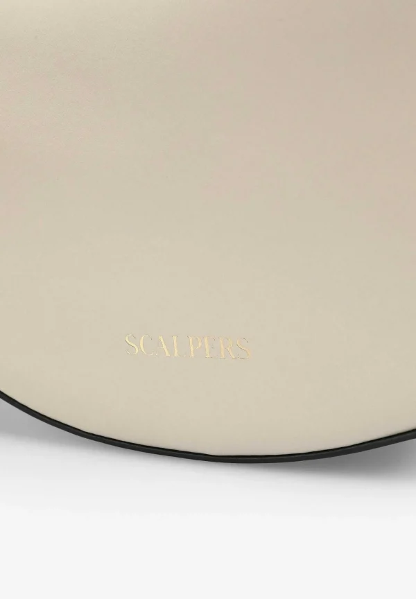 Fashion Scalpers Bolso Piel Media Luna Cristales